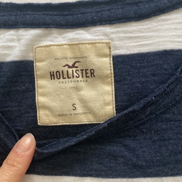 Hollister striped T-shirt size S - Picture 3 of 6